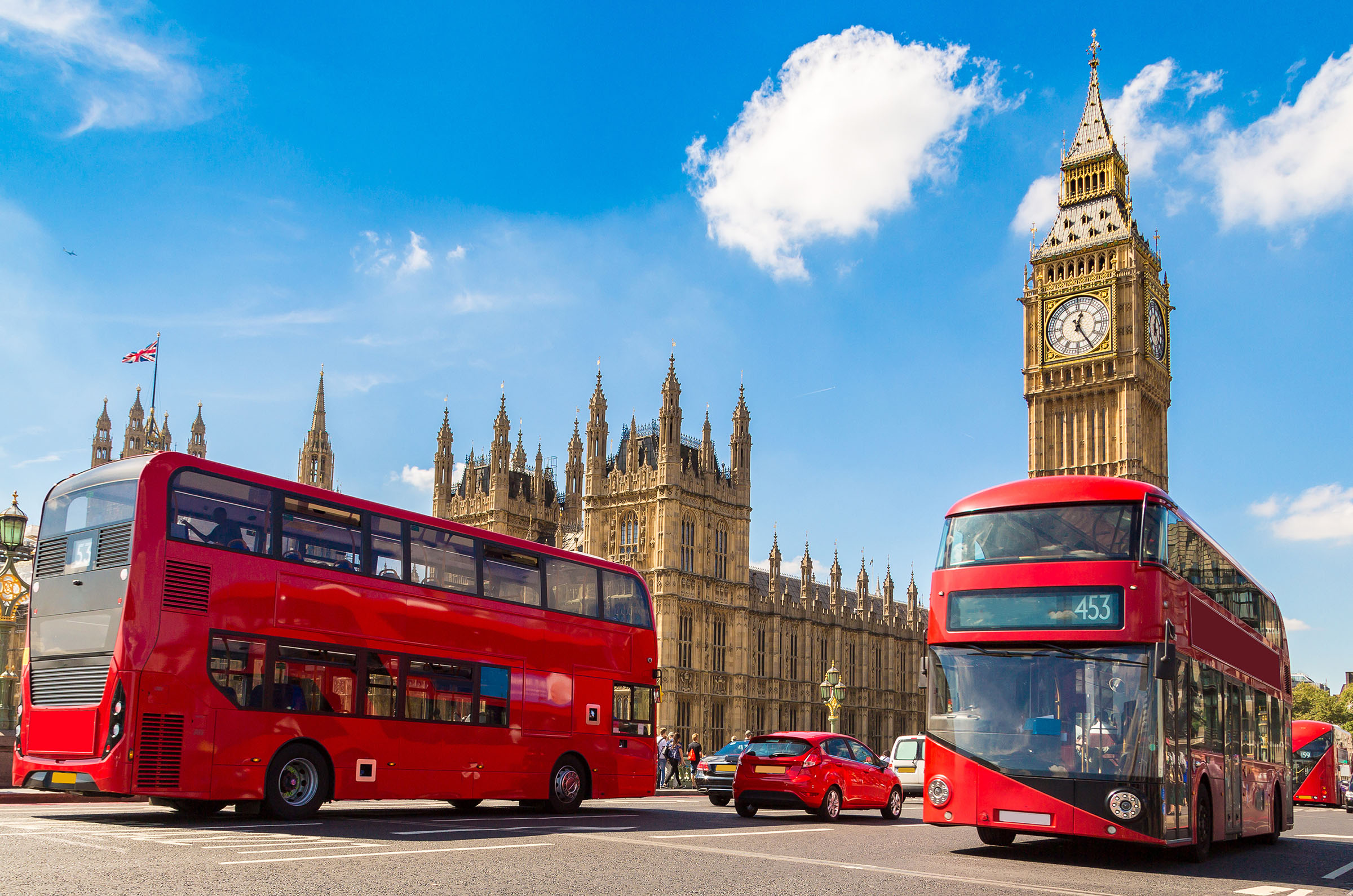 tourist travel to london